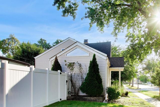 116 E Grove Street, Lombard, IL 60148