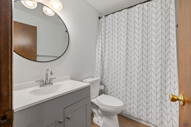 5514 SOLITAIRE DR, Rapid City, SD 57703