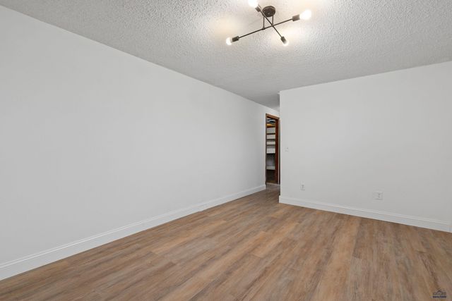 5514 SOLITAIRE DR, Rapid City, SD 57703