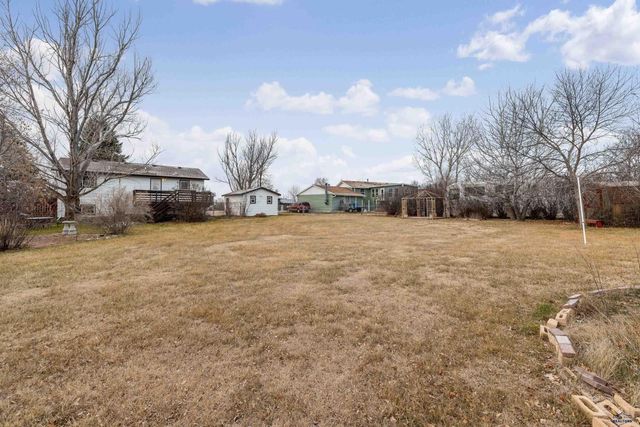 5514 SOLITAIRE DR, Rapid City, SD 57703