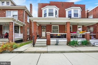 1622 W PHILADELPHIA ST, York, PA 17404