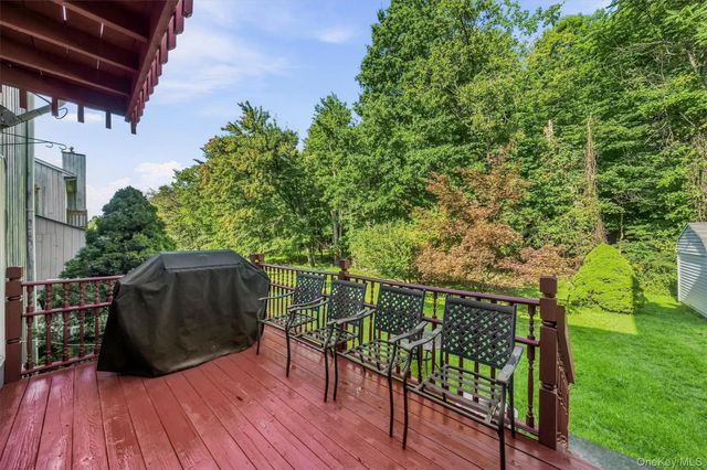 22 Mayer Drive, Middletown, NY 10940