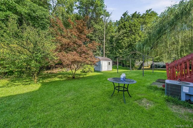 22 Mayer Drive, Middletown, NY 10940