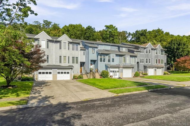 22 Mayer Drive, Middletown, NY 10940