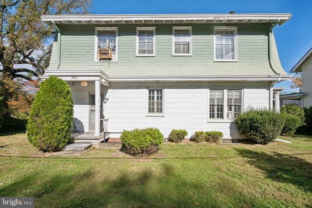 3814 KANAWHA ST NW, Washington, DC 20015