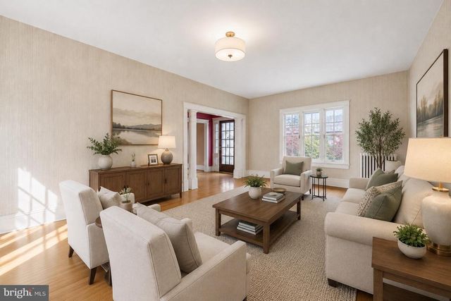 3814 KANAWHA ST NW, Washington, DC 20015