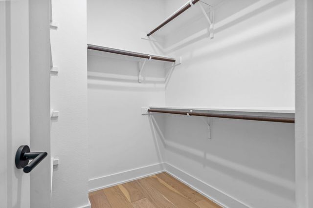 939 E 52nd ST 2, Austin, TX 78751
