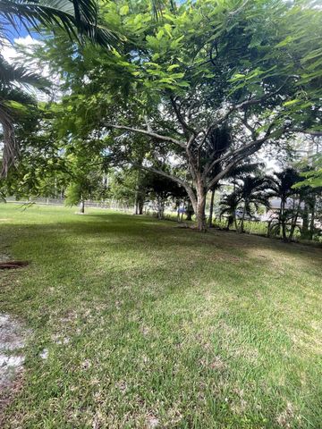 8251 Bowie Way, Lake Worth, FL 33467