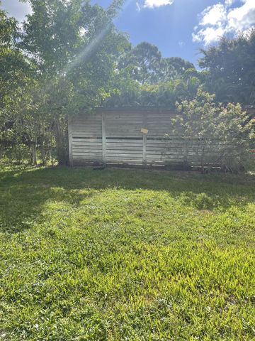 8251 Bowie Way, Lake Worth, FL 33467