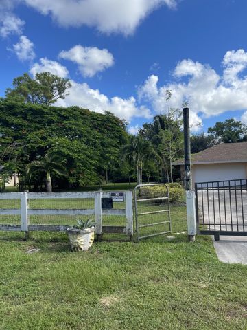 8251 Bowie Way, Lake Worth, FL 33467