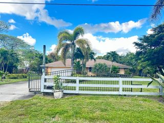8251 Bowie Way, Lake Worth, FL 33467