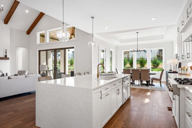 7265 Ruzek Court, Fairview, TN 37062