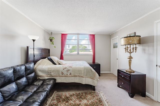 1811 Jefferson Street 304, Hollywood, FL 33020