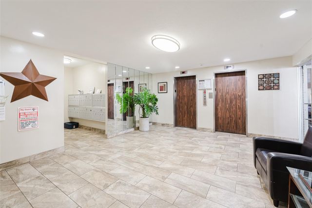 1811 Jefferson Street 304, Hollywood, FL 33020