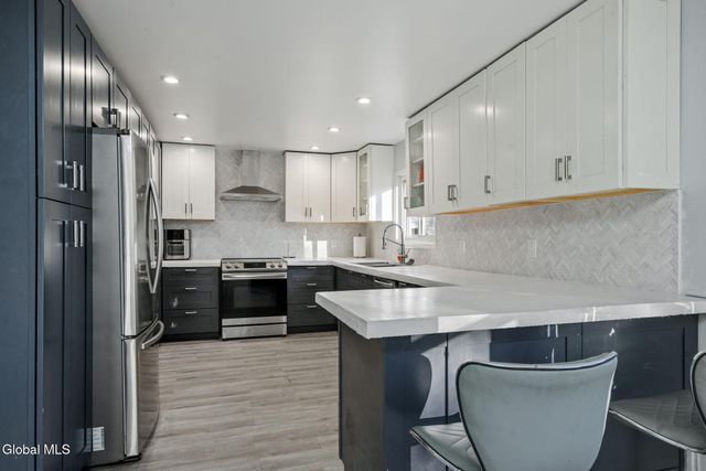 93 Haughney Road, Schaghticoke, NY 12182