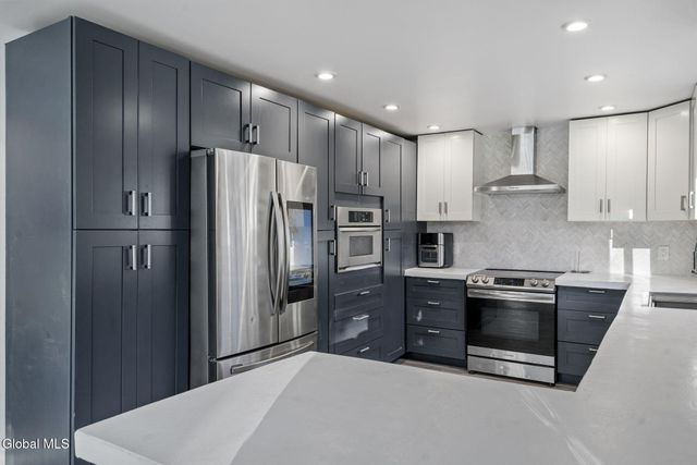 93 Haughney Road, Schaghticoke, NY 12182