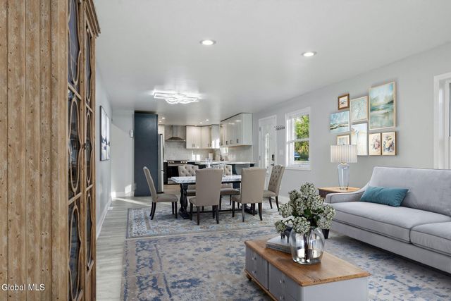 93 Haughney Road, Schaghticoke, NY 12182