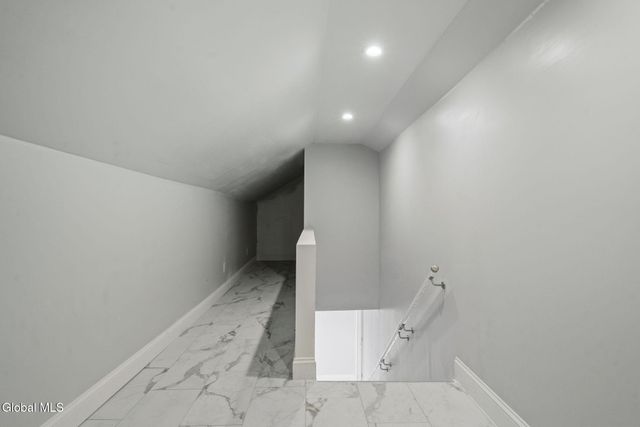 93 Haughney Road, Schaghticoke, NY 12182