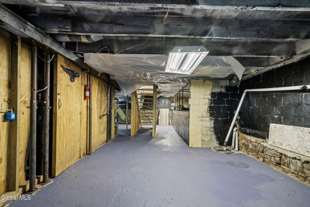 93 Haughney Road, Schaghticoke, NY 12182