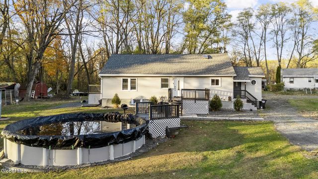 93 Haughney Road, Schaghticoke, NY 12182