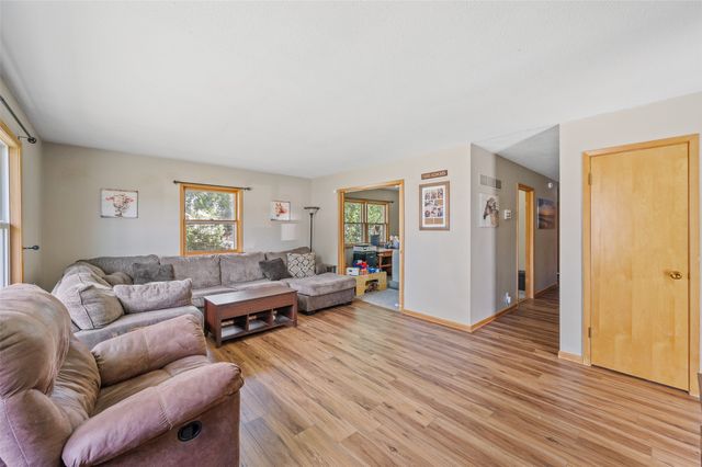 105 E North Street, Prairie City, IA 50228