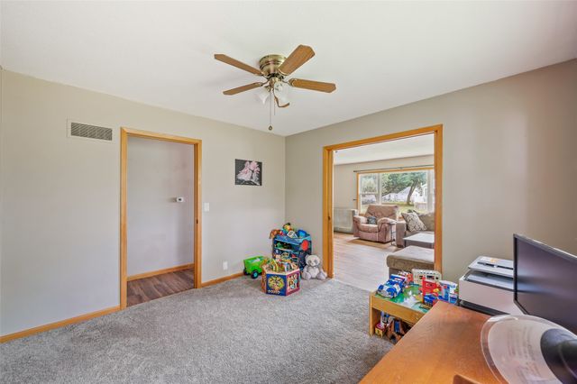 105 E North Street, Prairie City, IA 50228