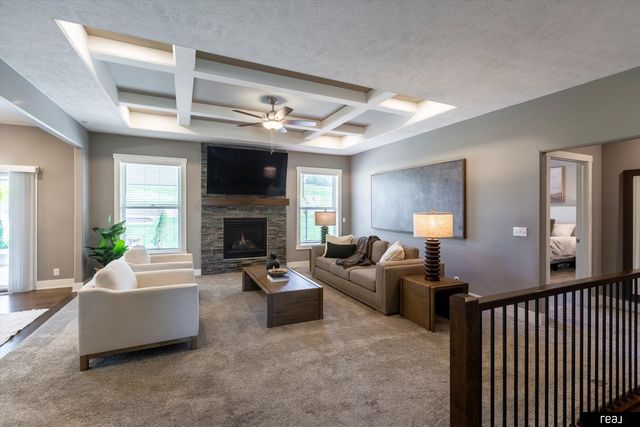 22818 Ponderosa Road, Gretna, NE 68028