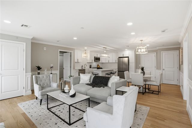 9 Joseph N Zenga Jr Boulevard 110, East Greenwich, RI 02818