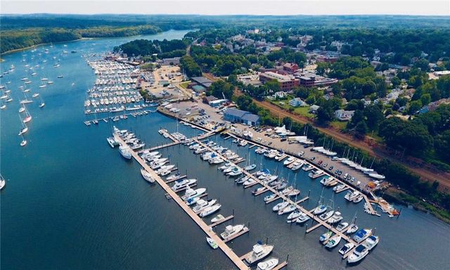 9 Joseph N Zenga Jr Boulevard 110, East Greenwich, RI 02818