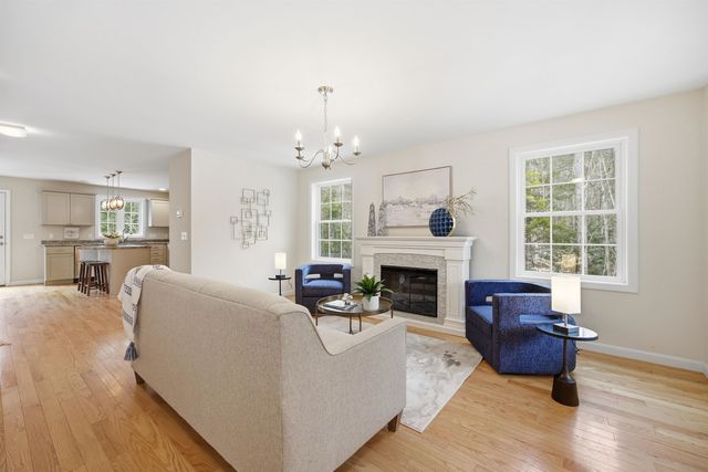 1 French Road, Epping, NH 03042