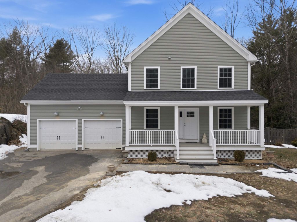 1 French Road, Epping, NH 03042