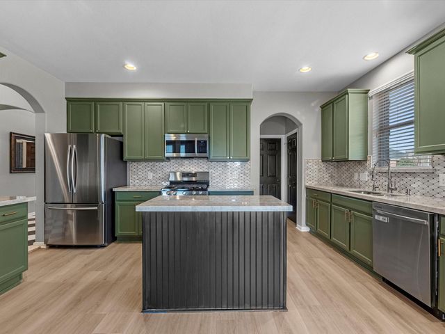 817 Dawn Ridge Way, Seabrook, TX 77586