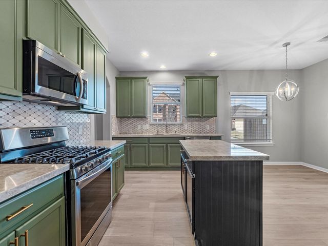 817 Dawn Ridge Way, Seabrook, TX 77586