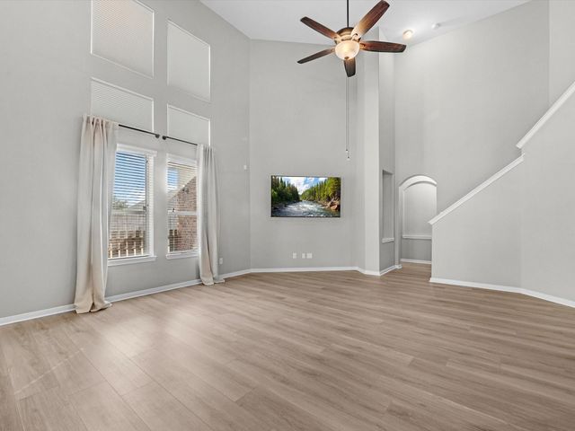 817 Dawn Ridge Way, Seabrook, TX 77586