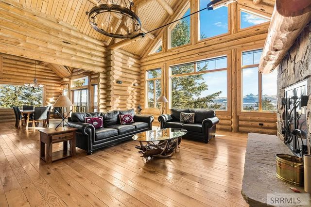 8157 Ripplinger Road, Driggs, ID 83422