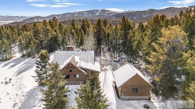 8157 Ripplinger Road, Driggs, ID 83422