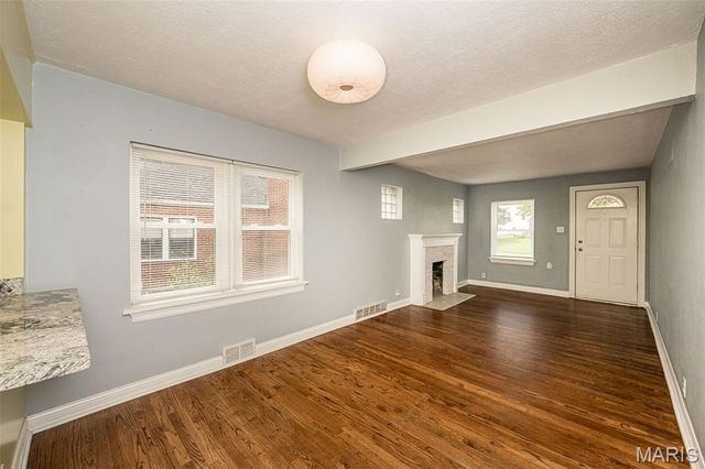 1510 Collins Avenue, Richmond Heights, MO 63117
