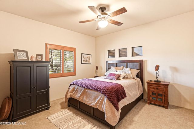 6060 N Abington Road, Tucson, AZ 85743