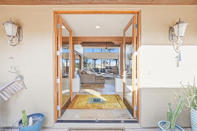 6060 N Abington Road, Tucson, AZ 85743