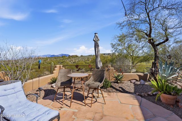 6060 N Abington Road, Tucson, AZ 85743