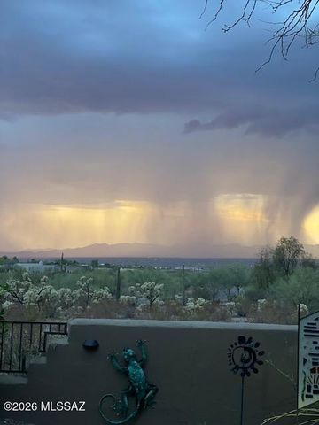 6060 N Abington Road, Tucson, AZ 85743