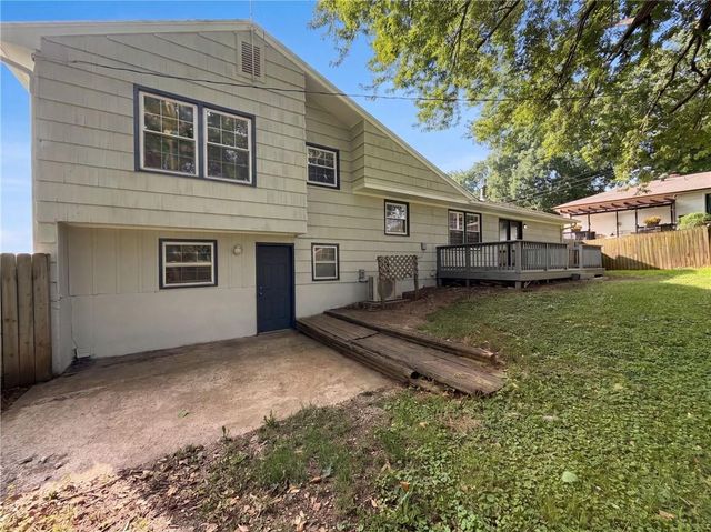 12904 E 54th Street, Kansas City, MO 64133