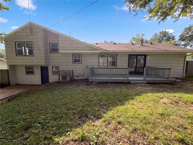 12904 E 54th Street, Kansas City, MO 64133