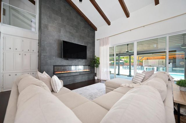 10401 Golf Link Rd, Turlock, CA 95380