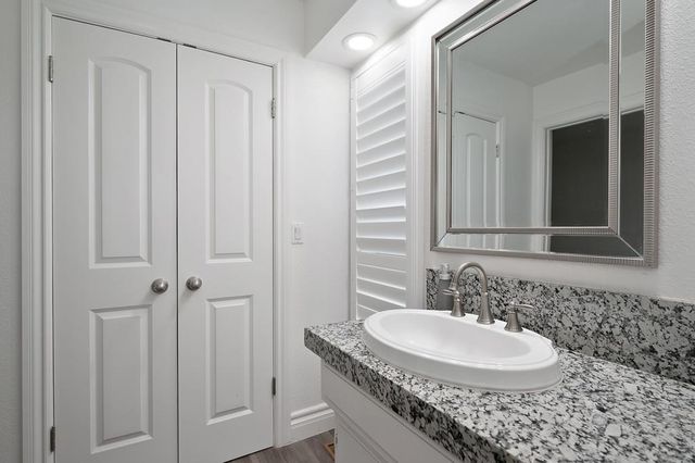 10401 Golf Link Rd, Turlock, CA 95380