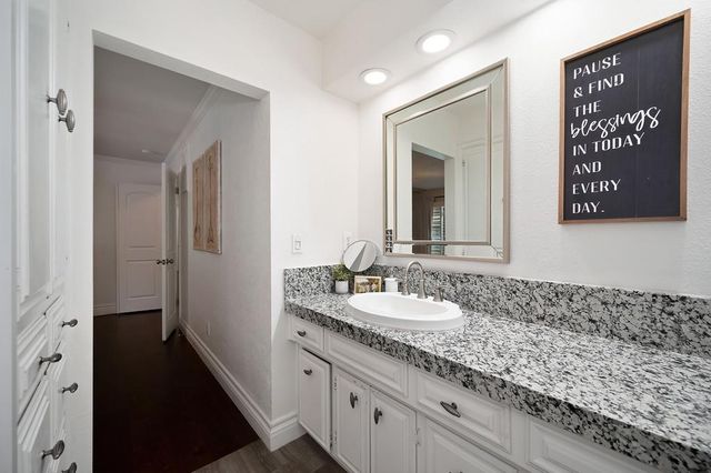 10401 Golf Link Rd, Turlock, CA 95380