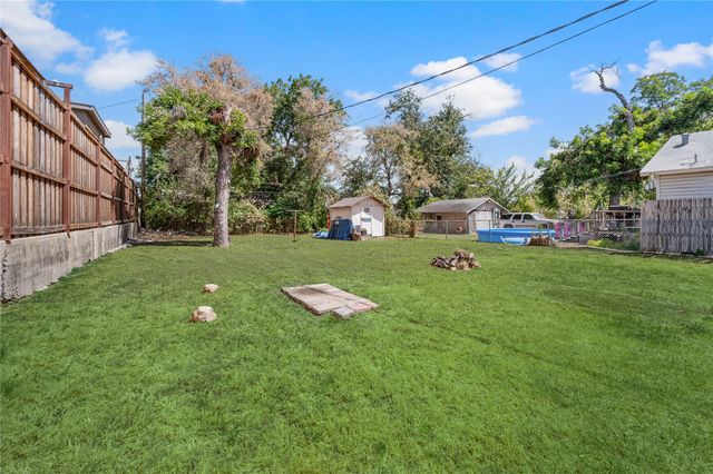 2712 27th Street, Fort Worth, TX 76106