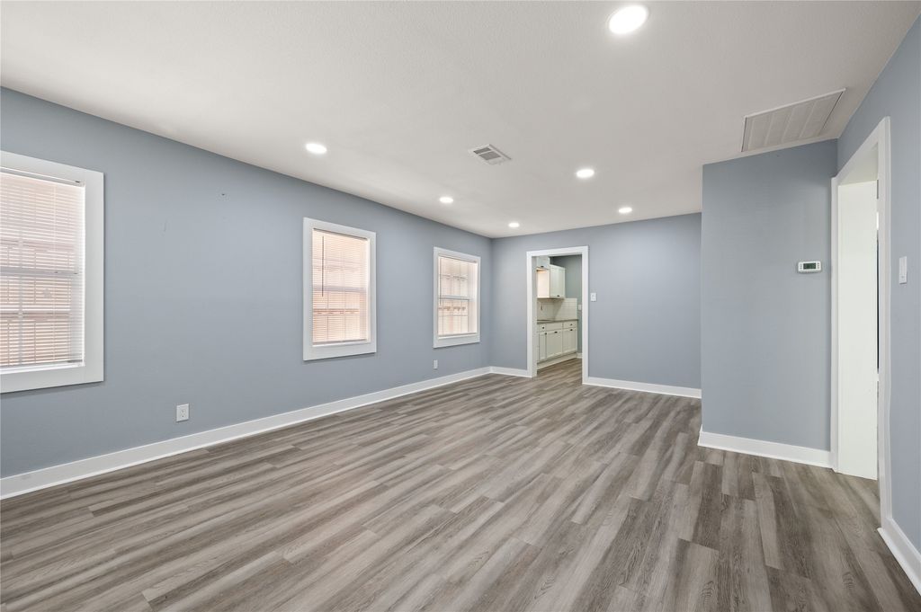 2712 27th Street, Fort Worth, TX 76106 — photo 4