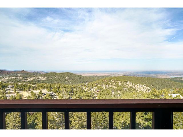 107 Sunrise Ln, Boulder, CO 80302