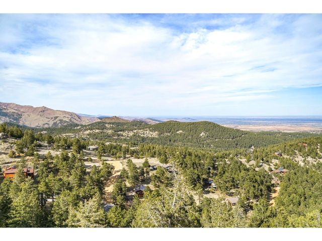 107 Sunrise Ln, Boulder, CO 80302